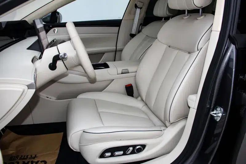 Enjoy S9T 2025 Model, Extended Range Ultra, Rear-Wheel Drive, 53kWh (192-line LiDAR) — миниатюра 25