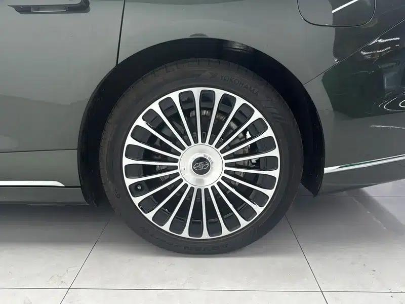 Enjoy S9T 2025 Model, Extended Range Ultra, Rear-Wheel Drive, 53kWh (192-line LiDAR) — миниатюра 9