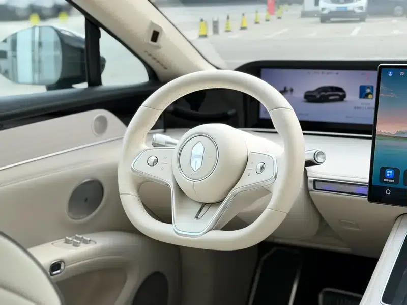 Enjoy S9T 2025 Model, Range Extender, Rear-Wheel Drive, 53kWh (192-line LiDAR) — миниатюра 15