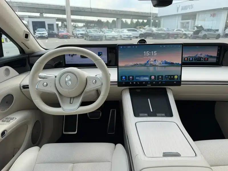 Enjoy S9T 2025 Model, Range Extender, Rear-Wheel Drive, 53kWh (192-line LiDAR) — миниатюра 16
