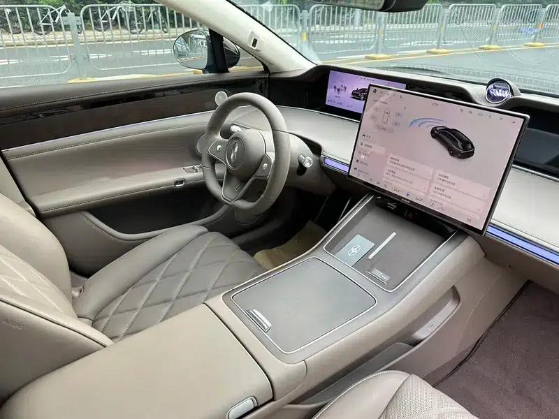 Enjoy S9T 2025 Model, Extended Range Ultra, Rear-Wheel Drive, 53kWh (192-line LiDAR) — миниатюра 17