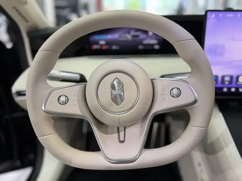 Enjoy S9T 2025 Model, Extended Range Ultra, Rear-Wheel Drive, 53kWh (192-line LiDAR) — миниатюра 12