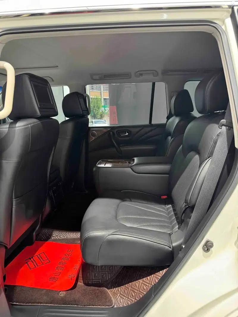 2016 Infiniti QX80 5.6L Automatic AWD 6-Seater (Parallel Import) — миниатюра 19
