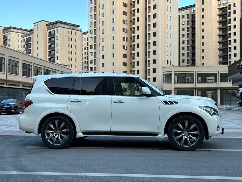 Infiniti QX80 2013 5.6L 4WD — миниатюра 6