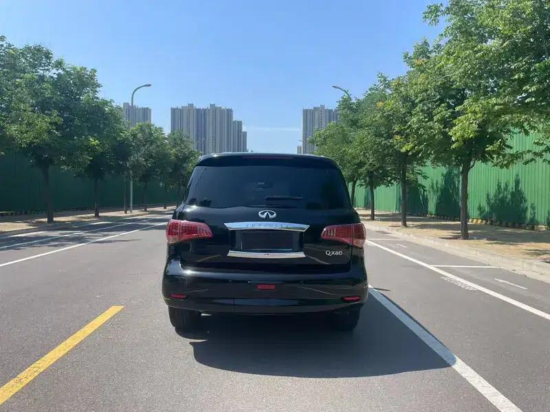 Infiniti QX80 2013 5.6L 4WD — миниатюра 5
