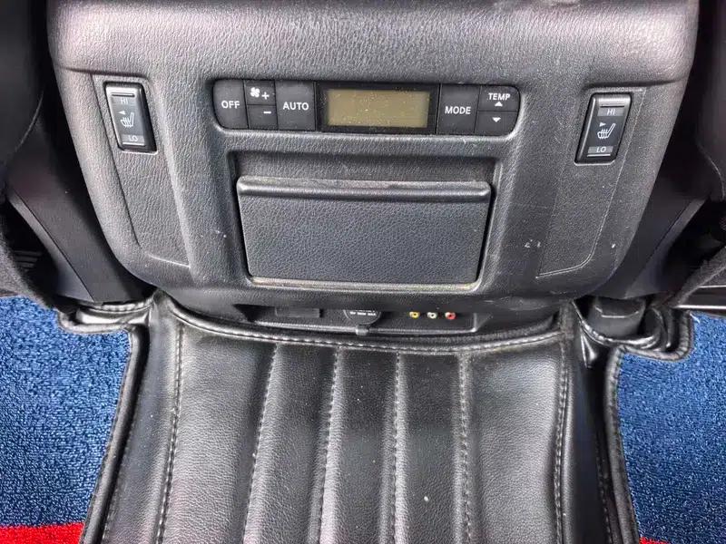 Infiniti QX80 2013 5.6L 4WD — миниатюра 17