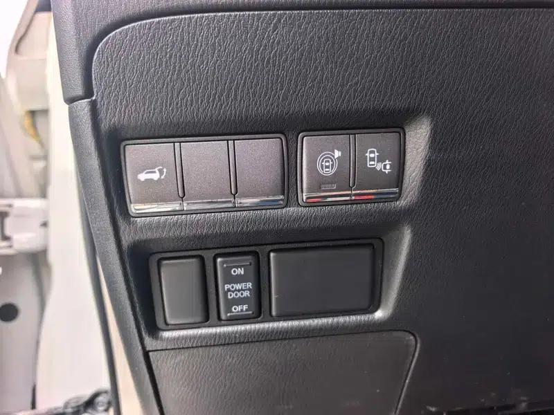 Infiniti QX80 2013 5.6L 4WD — миниатюра 22
