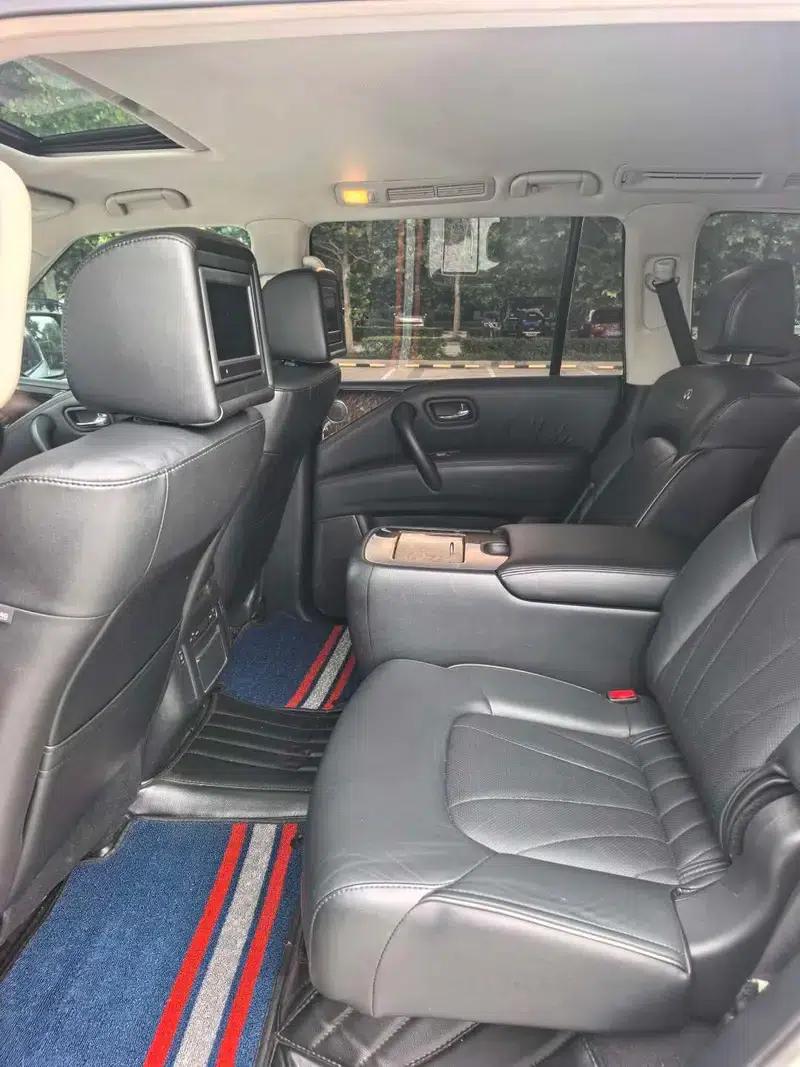 Infiniti QX80 2013 5.6L 4WD — миниатюра 25