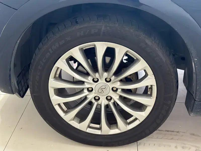 2018 Infiniti QX80 5.6L Automatic AWD 6-Seater Parallel Import — миниатюра 14