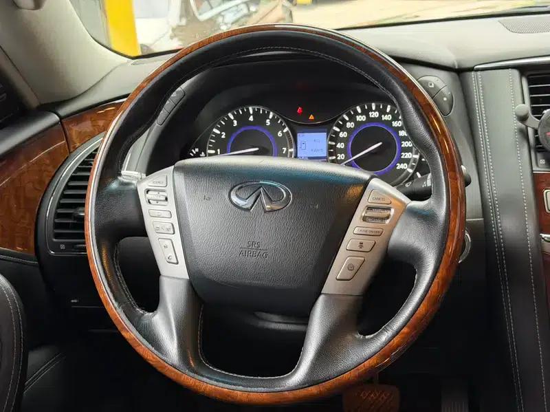 Infiniti QX80 2016 5.6L 4WD — миниатюра 15