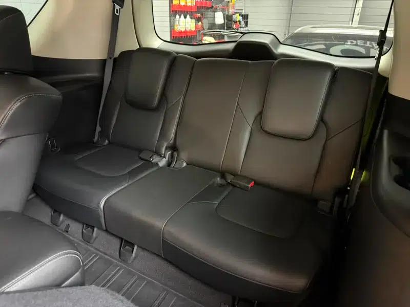 Infiniti QX80 2016 5.6L 4WD — миниатюра 20