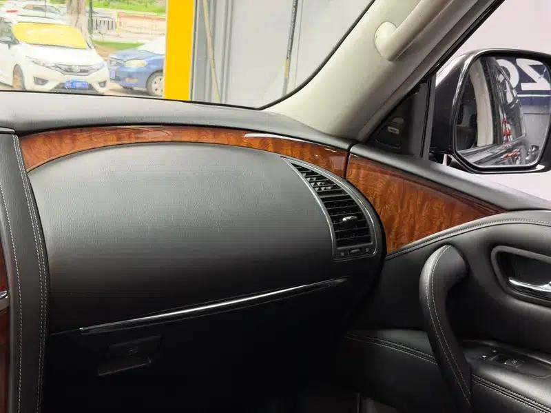 Infiniti QX80 2016 5.6L 4WD — миниатюра 8