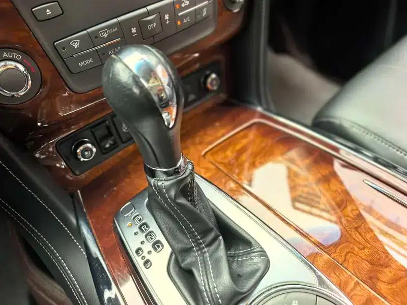Infiniti QX80 2016 5.6L 4WD — миниатюра 12