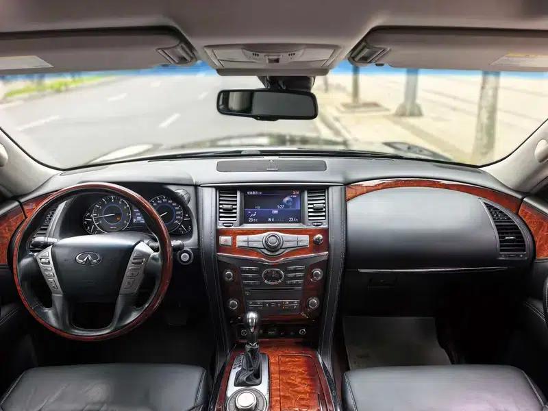 Infiniti QX80 2016 5.6L 4WD — миниатюра 9