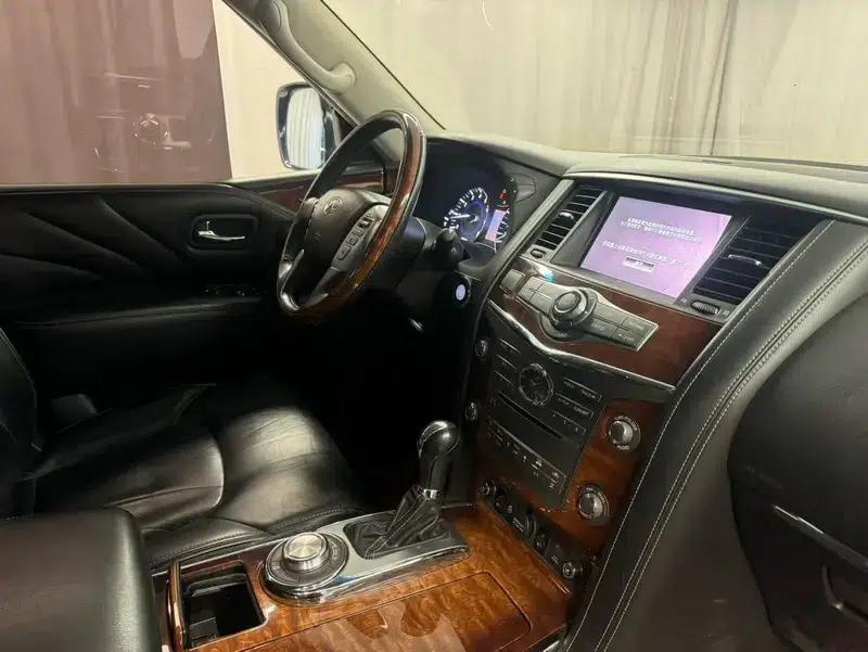 Infiniti QX80 2016 5.6L 4WD — миниатюра 11