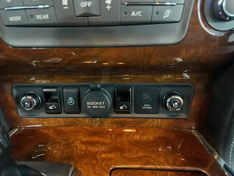 Infiniti QX80 2016 5.6L 4WD — миниатюра 7