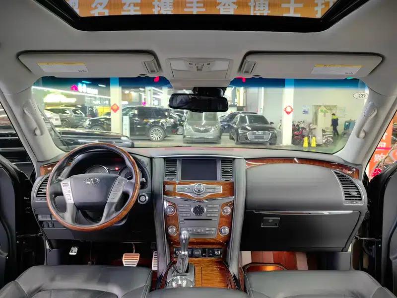 Infiniti QX80 2016 5.6L 4WD — миниатюра 16