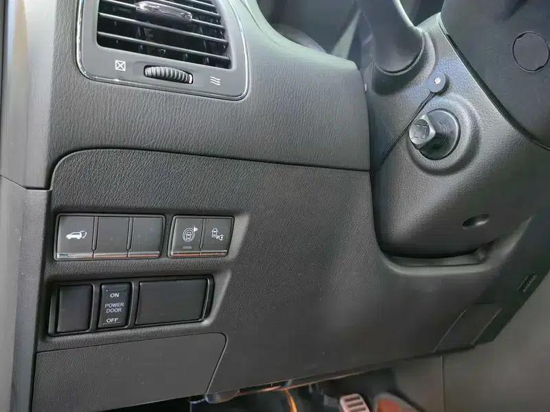 Infiniti QX80 2016 5.6L 4WD — миниатюра 19