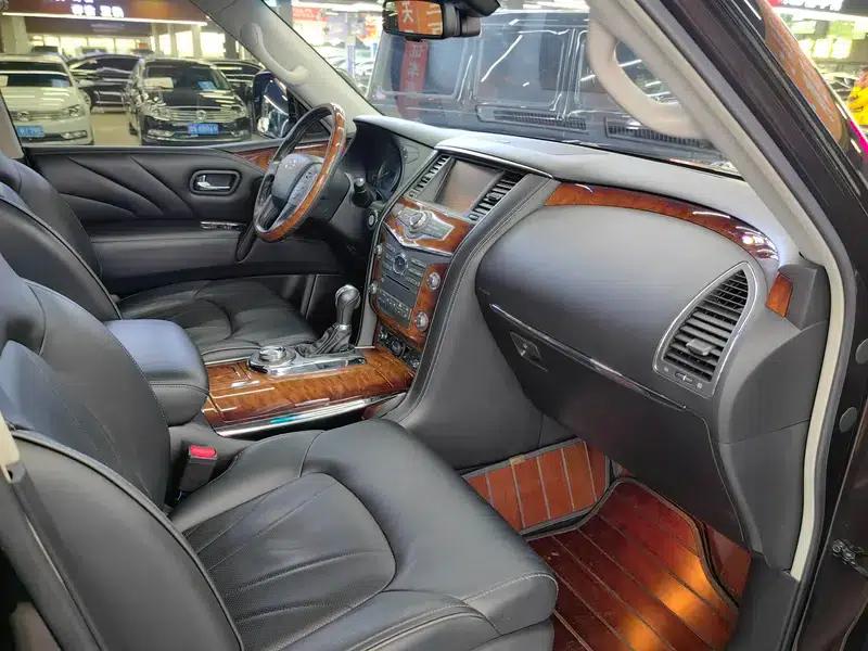Infiniti QX80 2016 5.6L 4WD — миниатюра 20