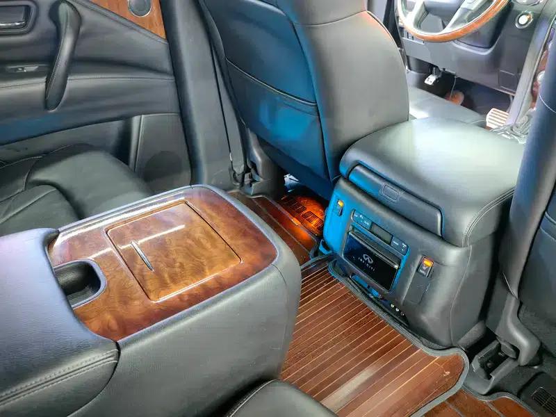 Infiniti QX80 2016 5.6L 4WD — миниатюра 10