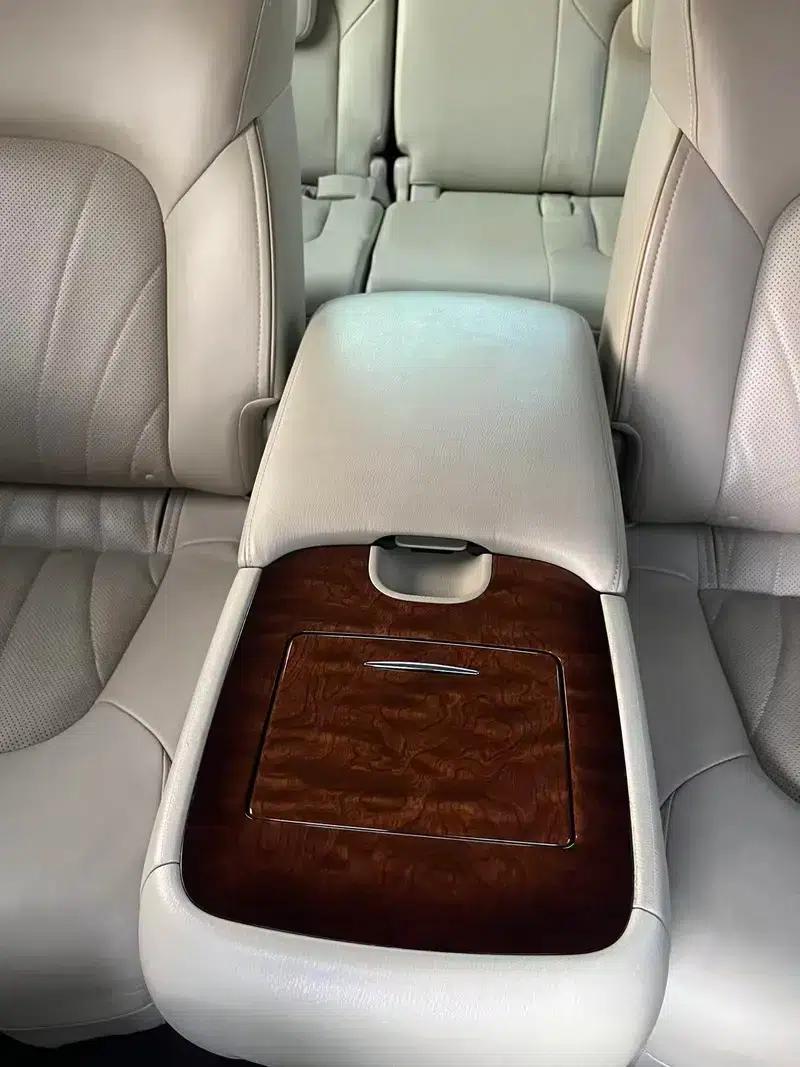 Infiniti QX80 2016 5.6L 4WD — миниатюра 37