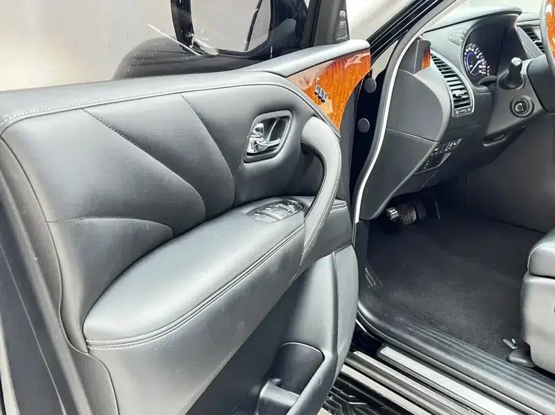 Infiniti QX80 2016 5.6L 4WD — миниатюра 14