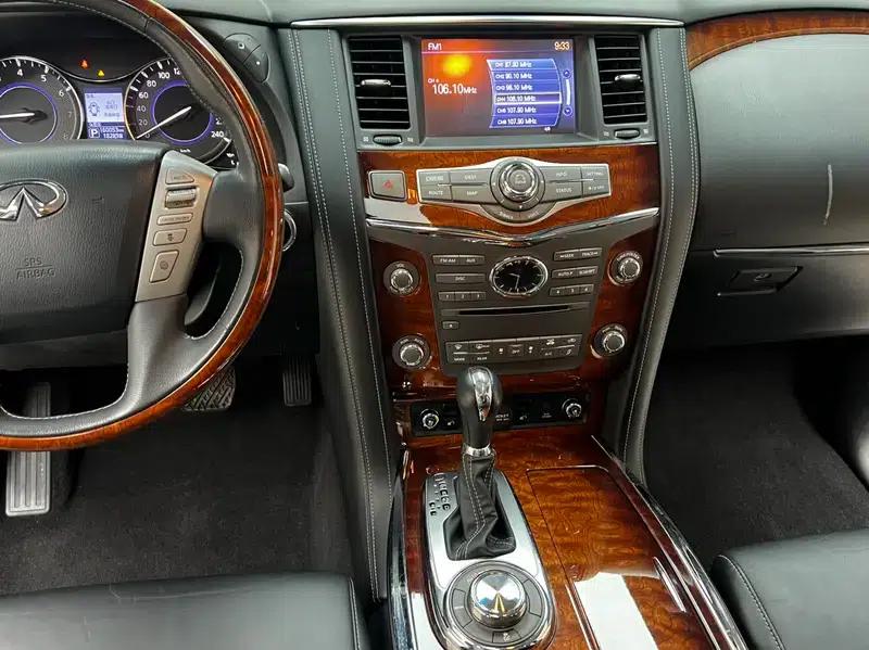 Infiniti QX80 2016 5.6L 4WD — миниатюра 7