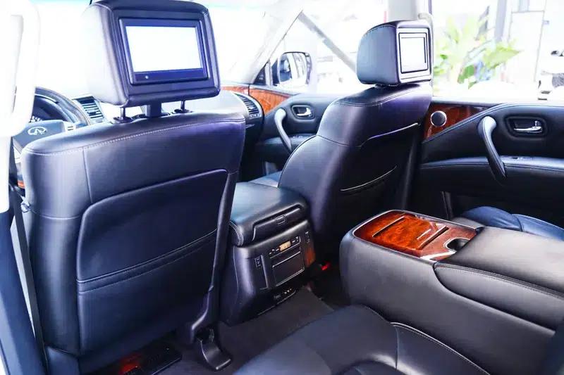 Infiniti QX80 2016 5.6L 4WD — миниатюра 14