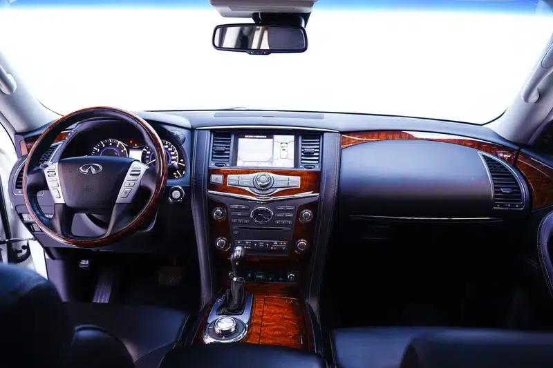 Infiniti QX80 2016 5.6L 4WD — миниатюра 8
