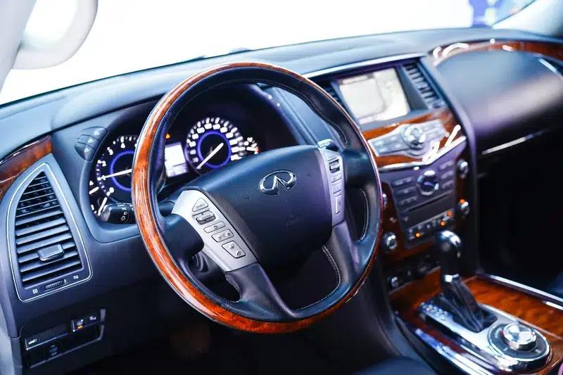 Infiniti QX80 2016 5.6L 4WD — миниатюра 9