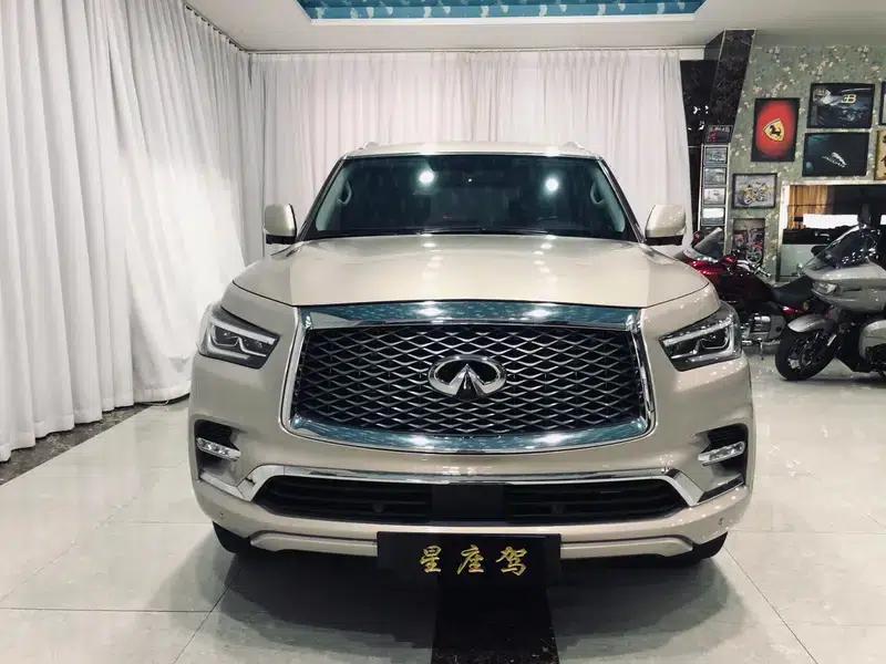 2018 Infiniti QX80 5.6L Automatic AWD 7-Seater Parallel Import — миниатюра 2