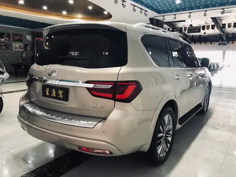 2018 Infiniti QX80 5.6L Automatic AWD 7-Seater Parallel Import — миниатюра 6