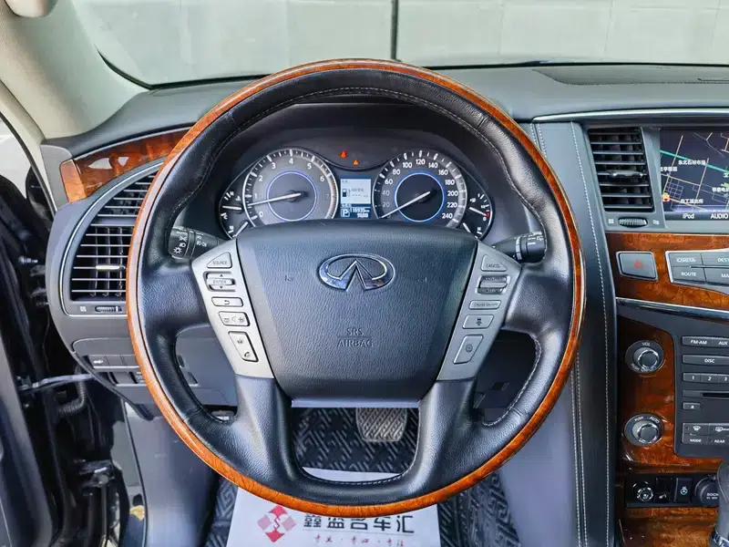 Infiniti QX80 2016 5.6L 4WD — миниатюра 12