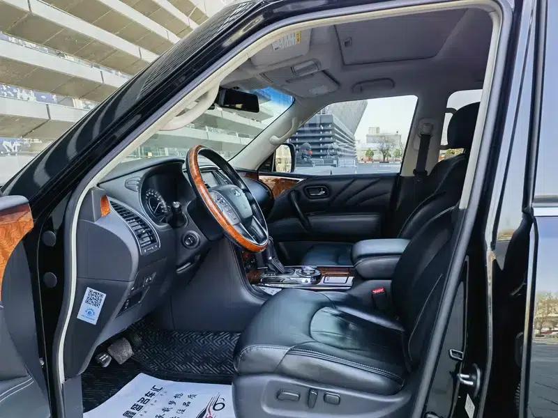 Infiniti QX80 2016 5.6L 4WD — миниатюра 14