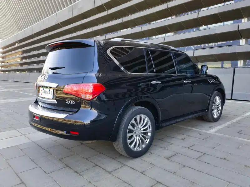 Infiniti QX80 2016 5.6L 4WD — миниатюра 6