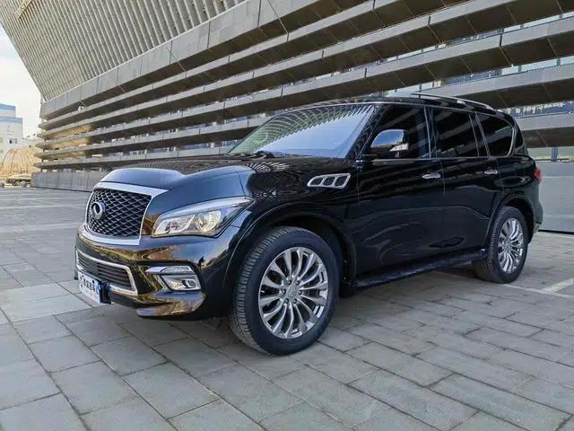 Infiniti QX80 2016 5.6L 4WD