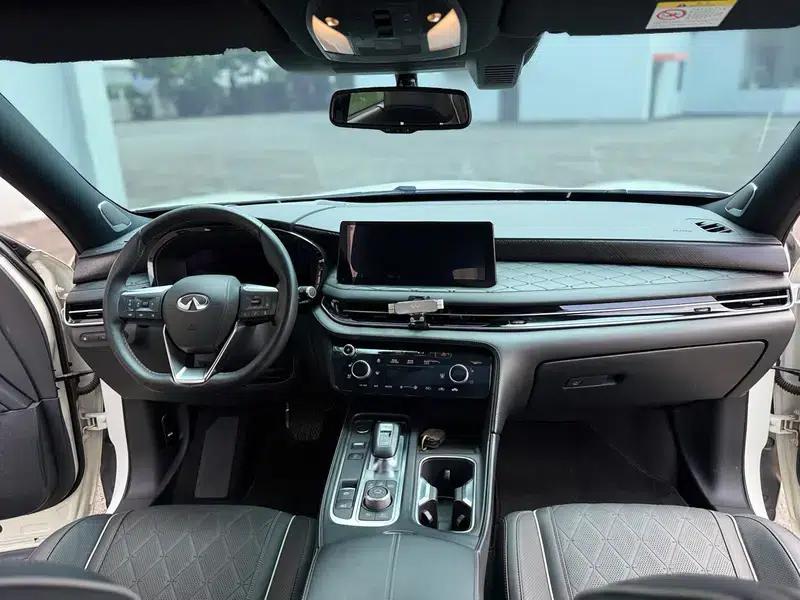 Infiniti QX60 2022 2.0T AWD Flagship Edition — миниатюра 12