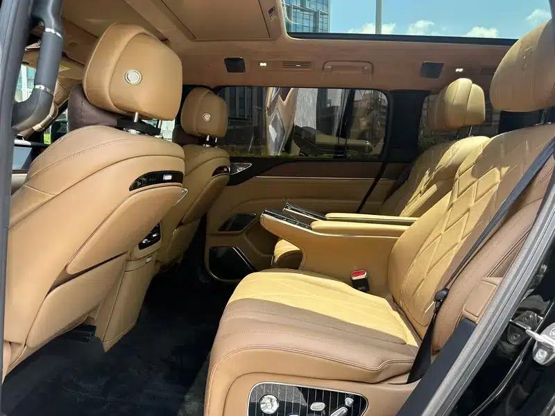 Looking up at the 2025 U8L Dingshi Edition — миниатюра 7
