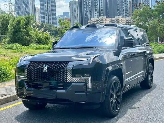 Looking up at the 2025 U8L Dingshi Edition