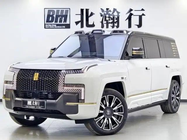 Looking up at the 2025 U8L Dingshi Edition