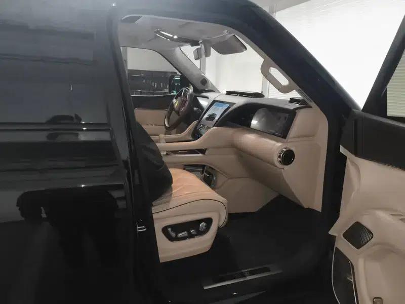 Looking up at the 2025 U8L Dingshi Edition — миниатюра 5
