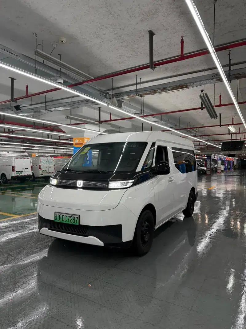 Super VAN 2025 Model, Sporty Edition, Mid-Wheelbase, Mid-Roof, 51kWh — миниатюра 1