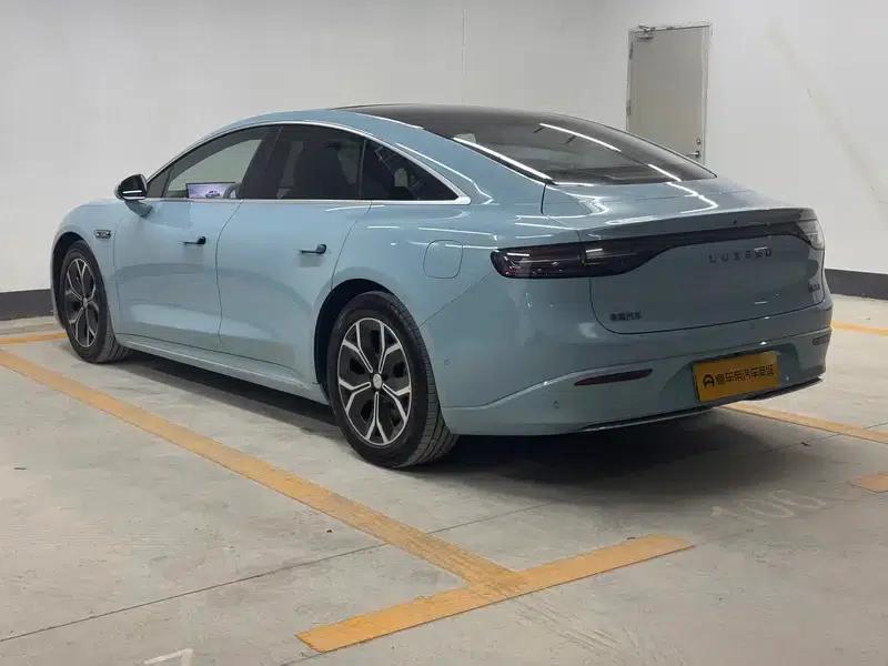 Zhijie S7 2025 Max Rear-Wheel Drive Long Range Edition — миниатюра 5