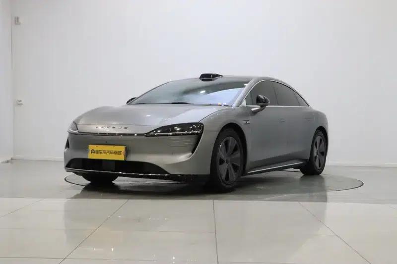 Zhijie S7 2024 Max+ Rear-Wheel Drive Super Navigation Intelligent Driving Edition — миниатюра 1