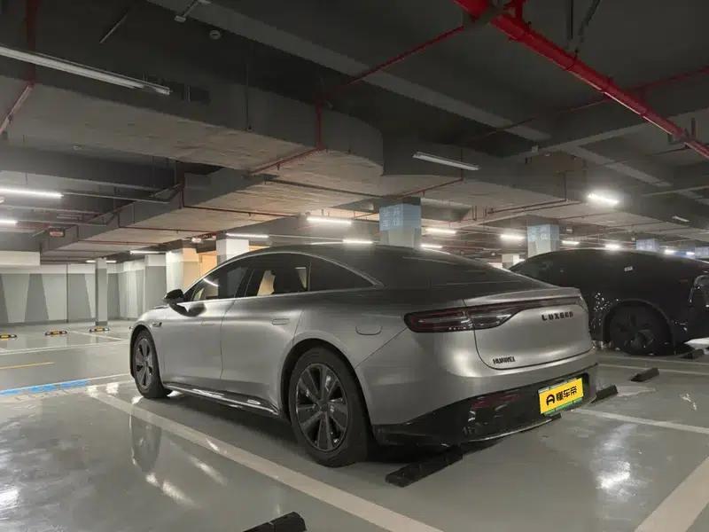 Zhijie S7 2024 Max+ Rear-Wheel Drive Super Navigation Intelligent Driving Edition — миниатюра 4