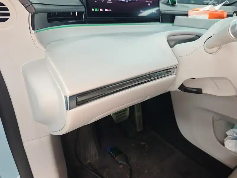 Zhijie S7 2025 Max Rear-Wheel Drive Long Range Edition — миниатюра 13