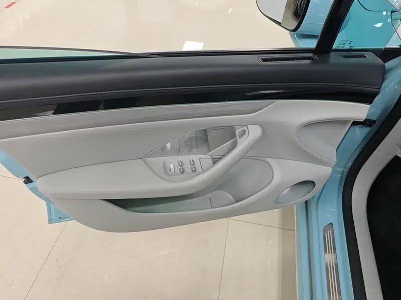 Zhijie S7 2025 Max Rear-Wheel Drive Long Range Edition — миниатюра 16
