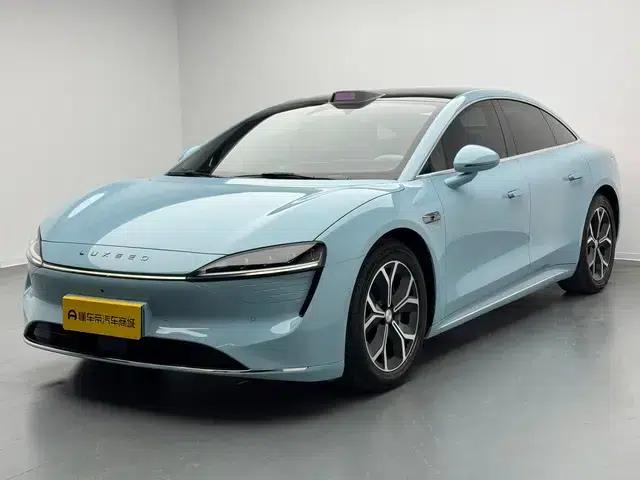 Zhijie S7 2025 Max Rear-Wheel Drive Long Range Edition — миниатюра 1