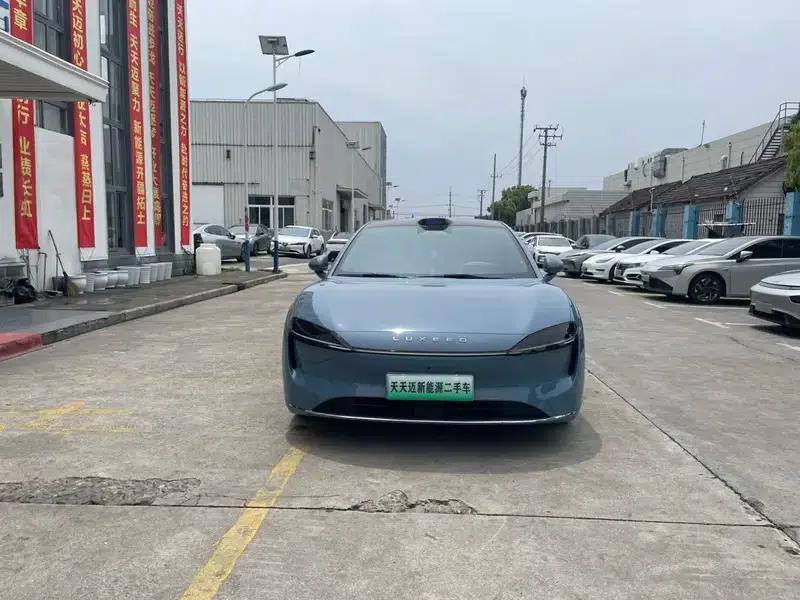 Zhijie S7 2025 Max Rear-Wheel Drive Long Range Edition — миниатюра 2