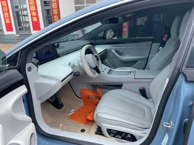 Zhijie S7 2025 Max Rear-Wheel Drive Long Range Edition — миниатюра 14